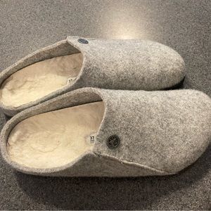 Birkenstock-women’s Zermatt slippers